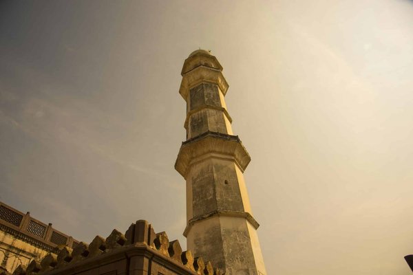 Quelle est l'histoire derrière la construction du Taj Mahal ?